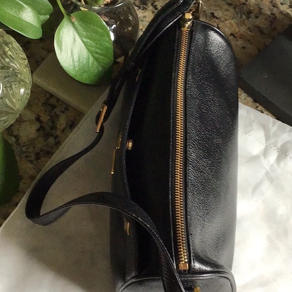 EUC MCM Black Barrel Papillon Handbag Excellent Condition - Picture 4 of 6